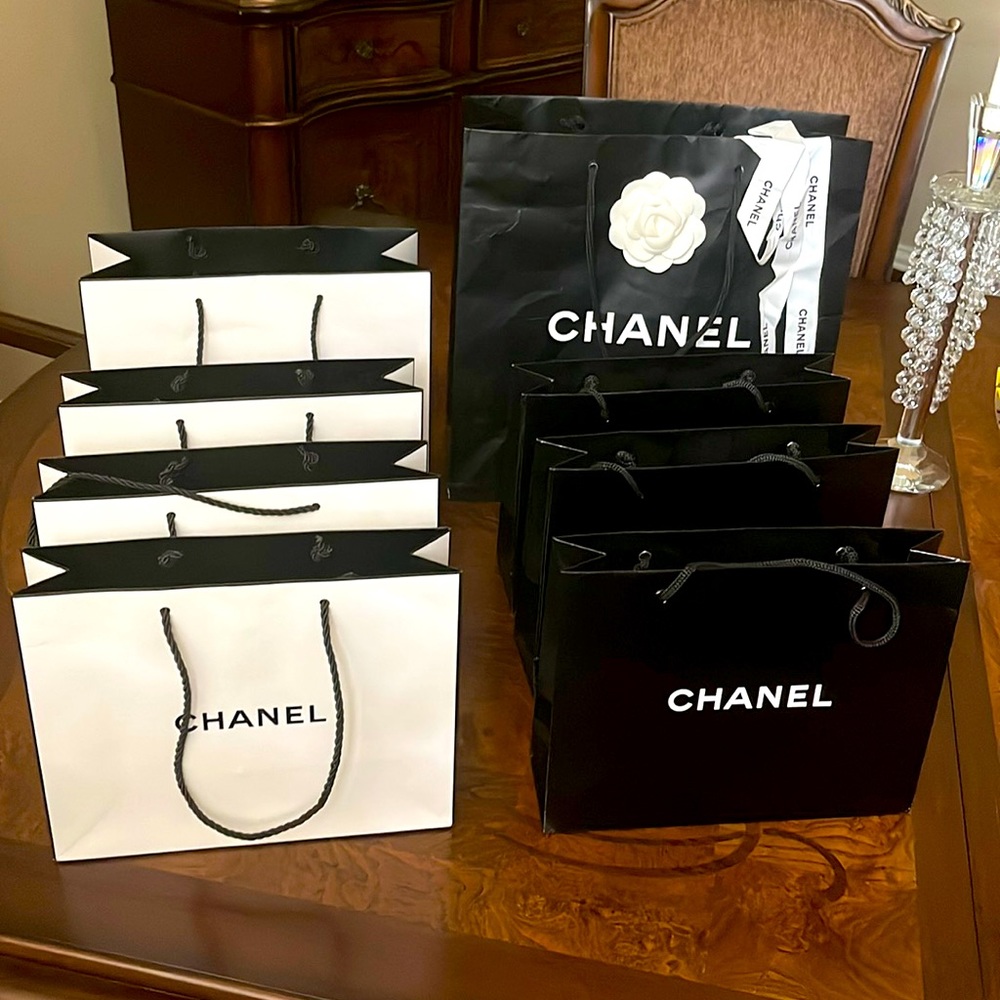 Chanel Shopping 🛍 Bag